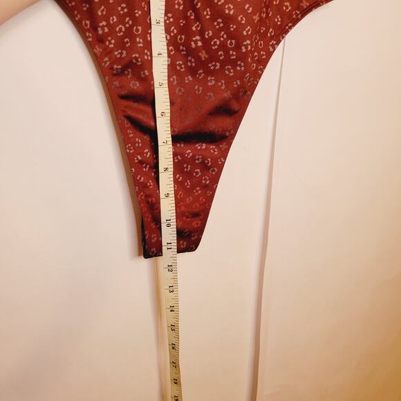 New Savage X Fenty maroon red animal print halter bodysuit size small - Picture 10 of 12